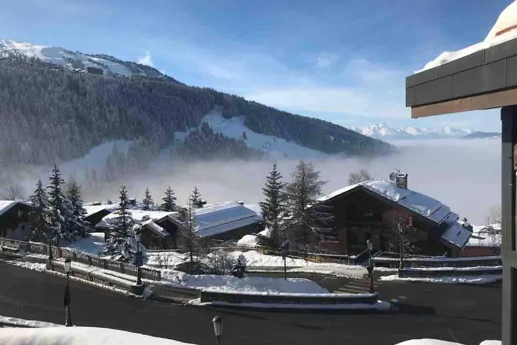 Penthouse De L'Ourse Bleue Courchevel France